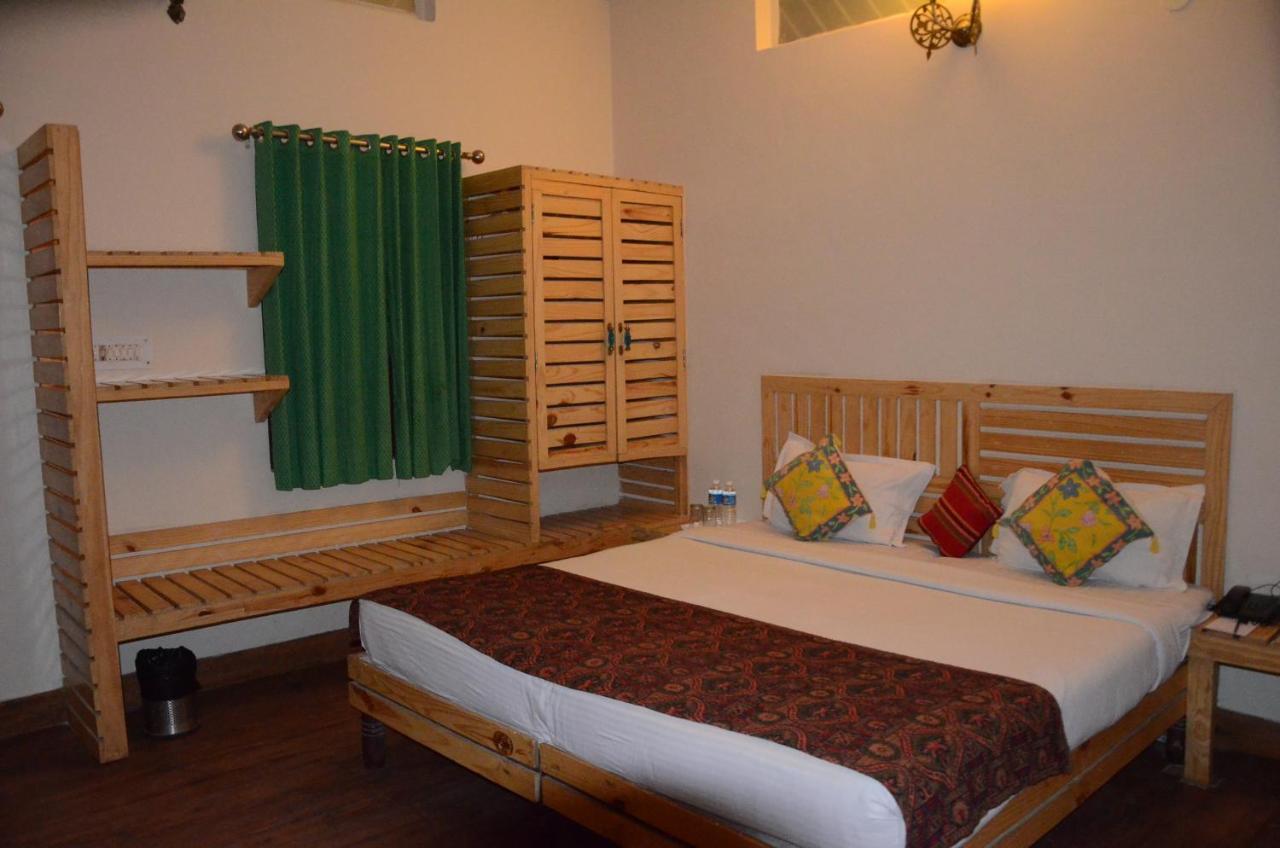 Sparrow Inn Ankur Alvar Kültér fotó