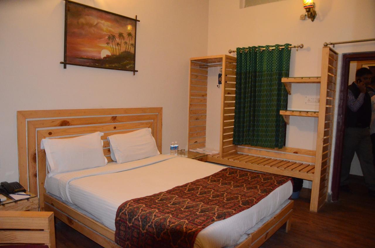 Sparrow Inn Ankur Alvar Kültér fotó
