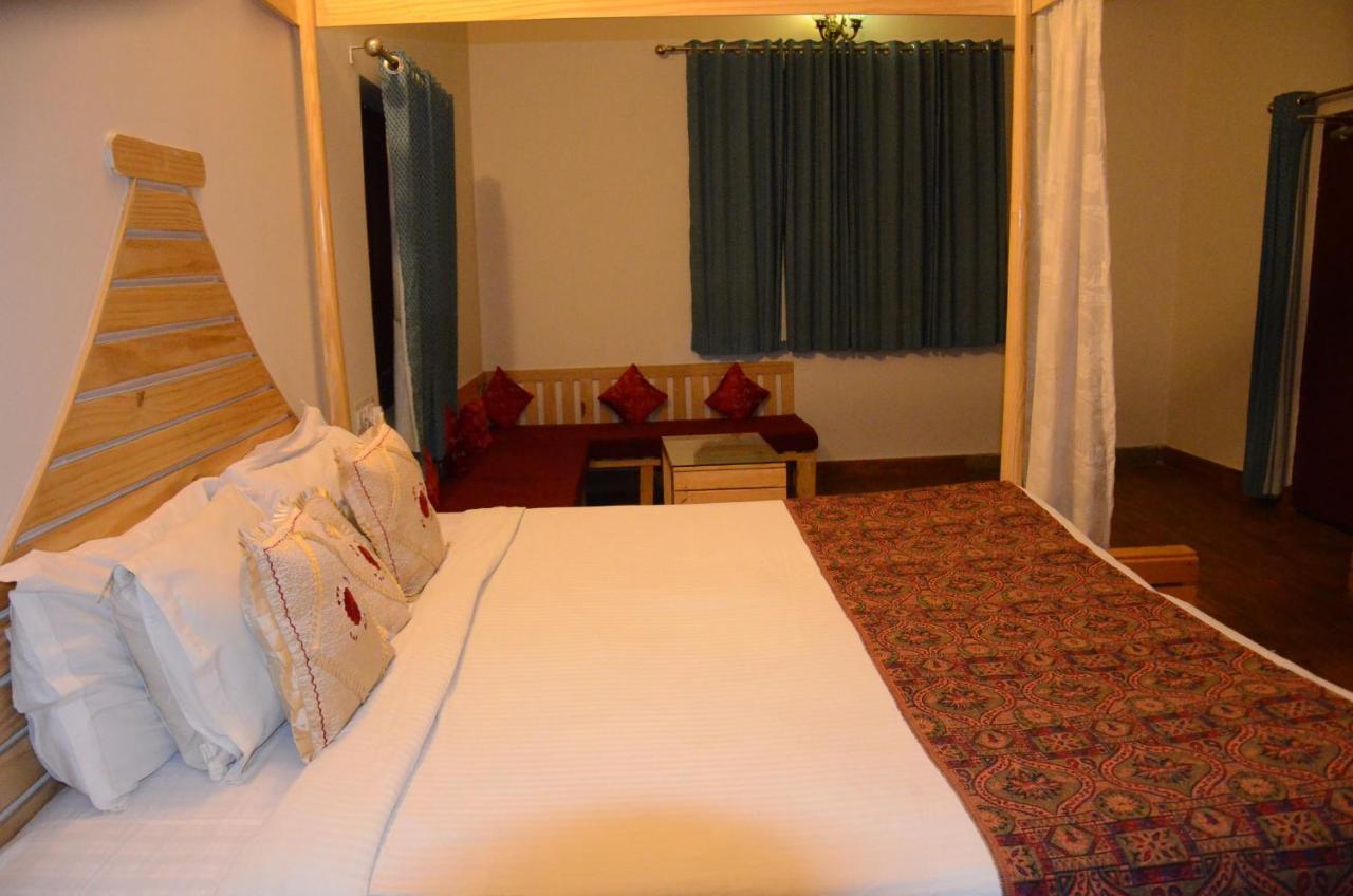 Sparrow Inn Ankur Alvar Kültér fotó