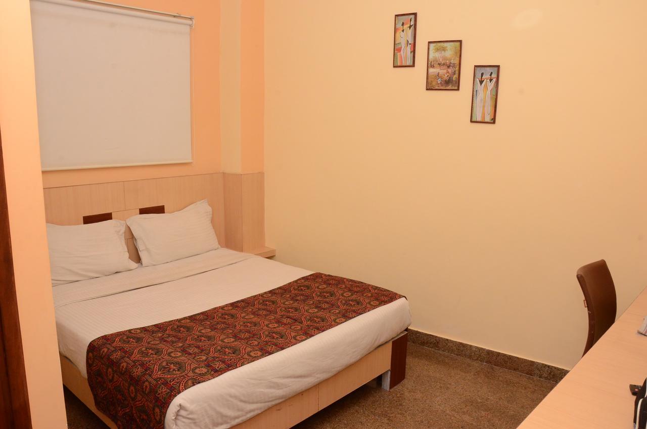 Sparrow Inn Ankur Alvar Kültér fotó